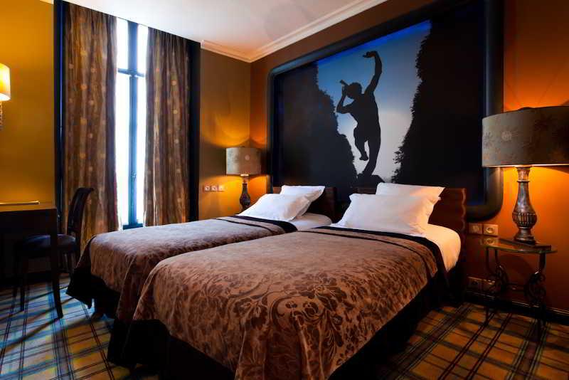 اتاق استاندارد یک نفره, Fontaines Du Luxembourg