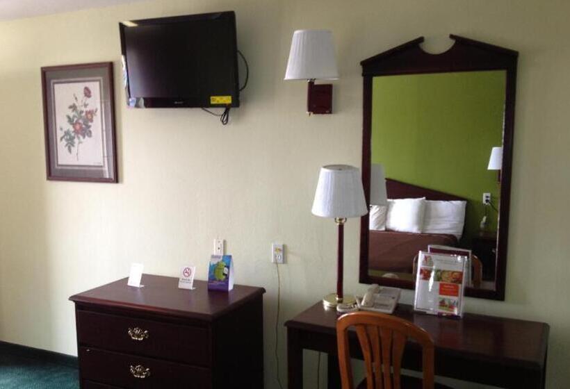 Номер Стандарт, Howard Johnson By Wyndham Grand Prairie Near Lone Star Park