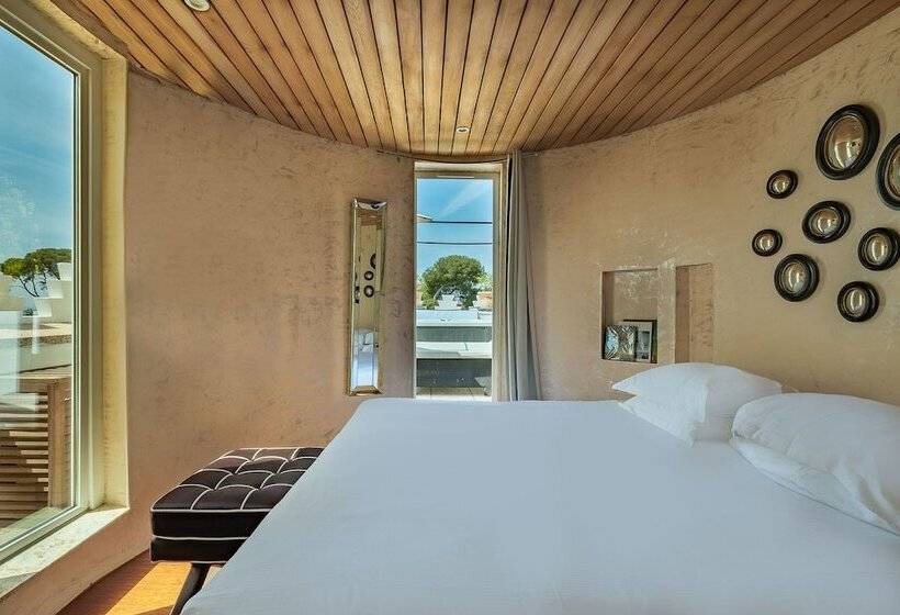 Номер Deluxe Вид на Море, La Villa Mauresque