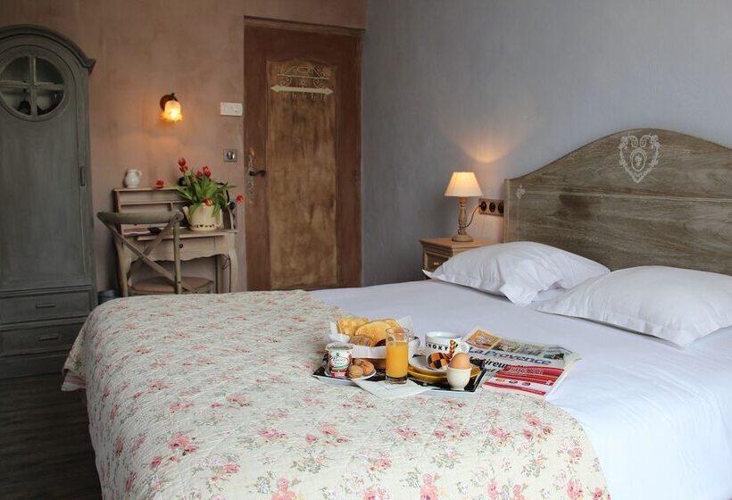 Номер Комфорт, The Originals Boutique, Hôtel Du Parc, Cavaillon
