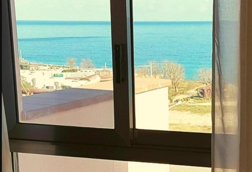 Номер Стандарт Вид на Море, Addaura Village E Congressi