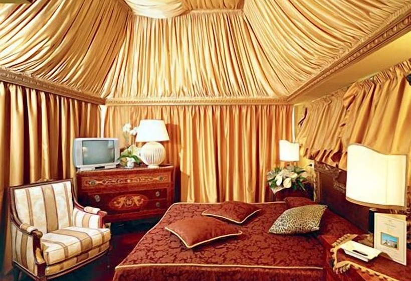 Люкс, Grand Hotel Michelacci
