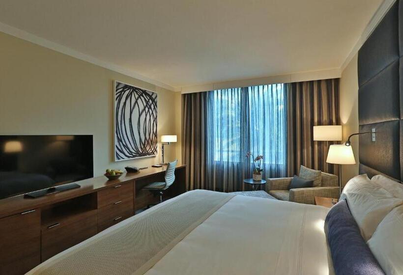 Club Room King Bed, Intercontinental At Doral Miami, An Ihg