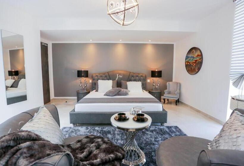 اتاق لوکس با بالکن, J Me Boutique Hotel   Adults Only