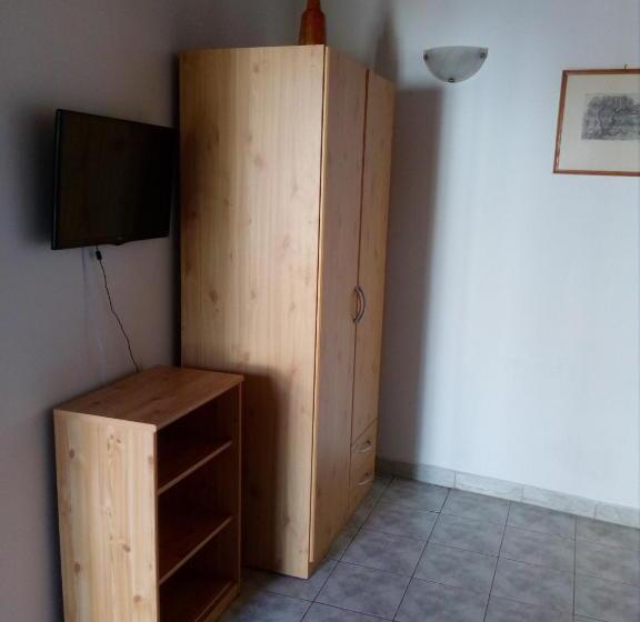 标准间, Nosztalgia Vendégház