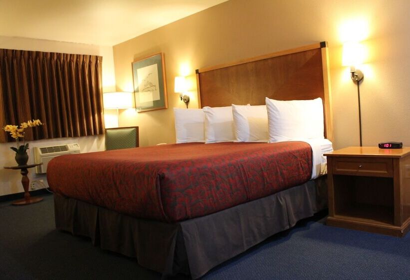 Номер Superior, Days Inn By Wyndham Ritzville