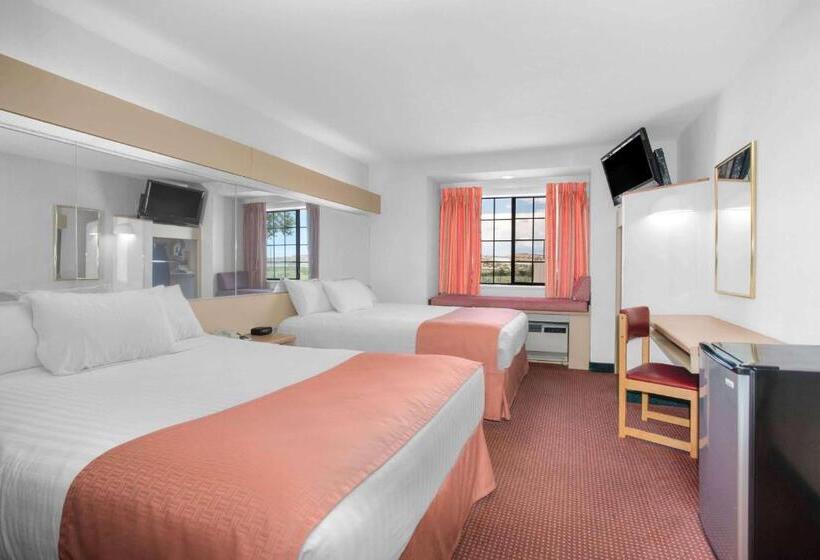Номер Стандарт, Microtel Inn & Suites By Wyndham Gallup   Pet Friendly