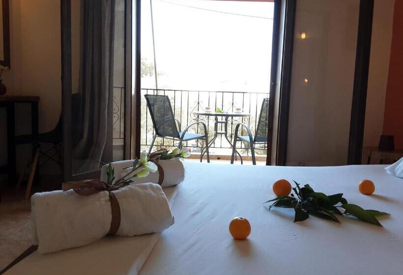 اتاق لوکس با چشم‌انداز دریا, Poseidon Rooms
