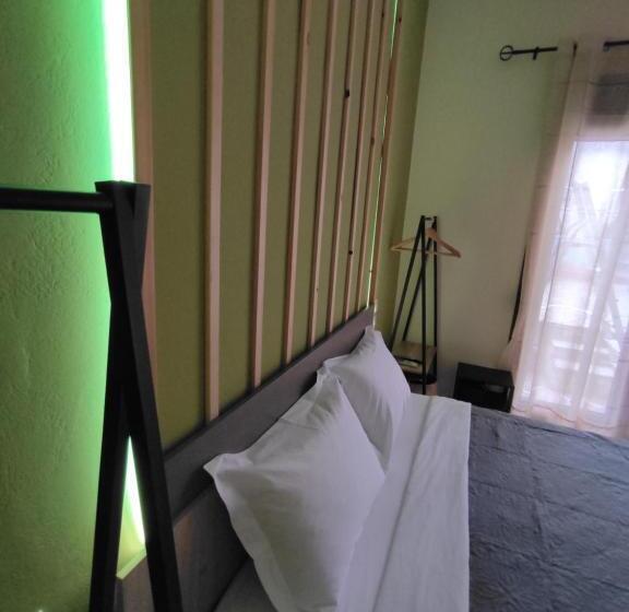 اتاق سوپریور, Poseidon Rooms