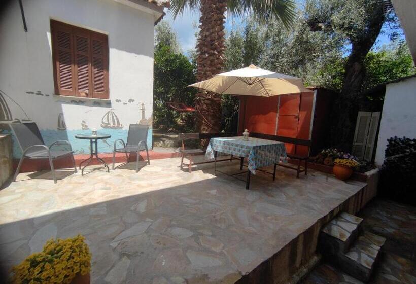 اتاق لوکس خانوادگی, Poseidon Rooms