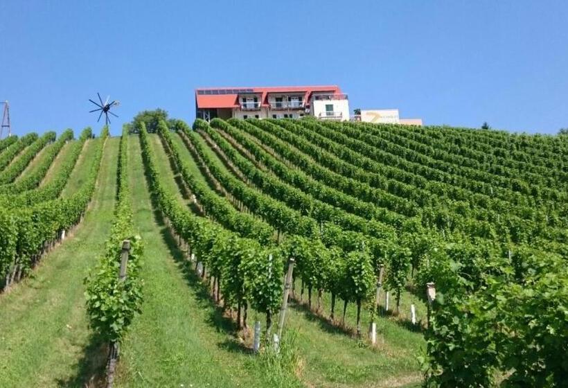 Номер Стандарт с Балконом, Zweytick Gästezimmer Weingut