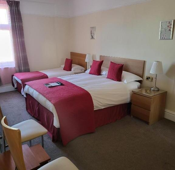 Трехместный Номер Deluxe, Rossdene House