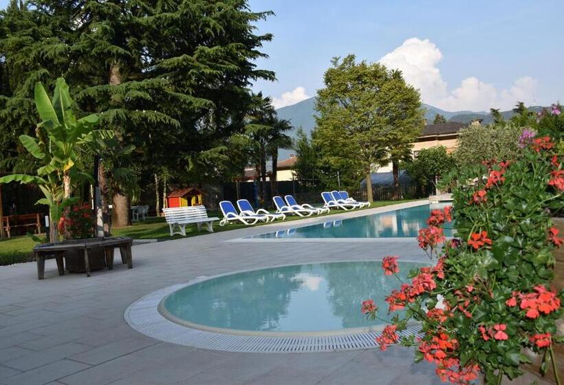 Студия Стандарт, Villa Dina