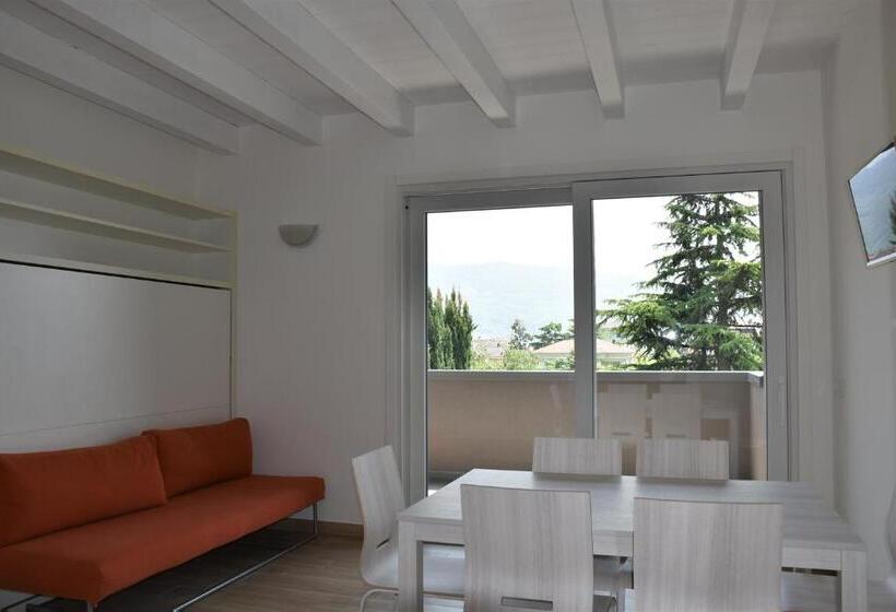 Апартаменты 2 Спальни, Villa Dina