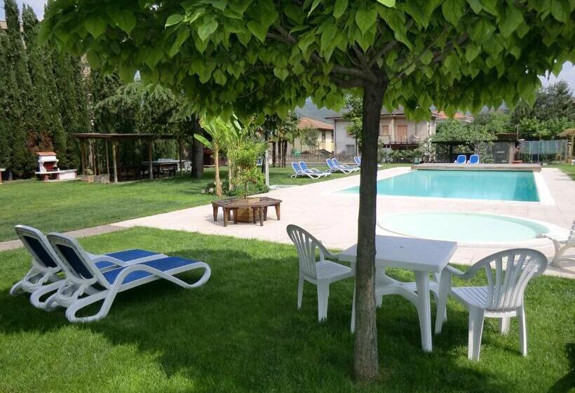 Апартаменты 1 Спальня, Villa Dina