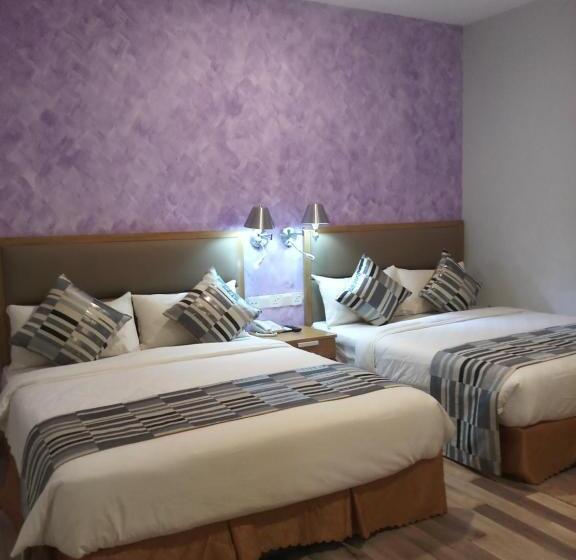 Семейный Номер, K Garden Hotel  Sdn Bhd