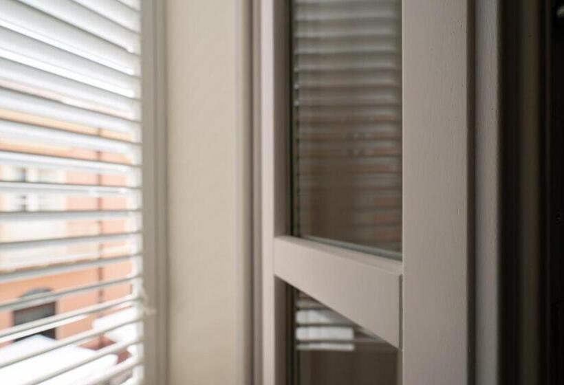 اتاق لوکس, Corso Umberto Rooms