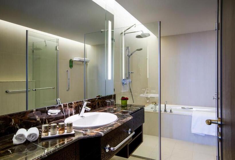 Апартаменты 2 Спальни, Bab Al Qasr Residence