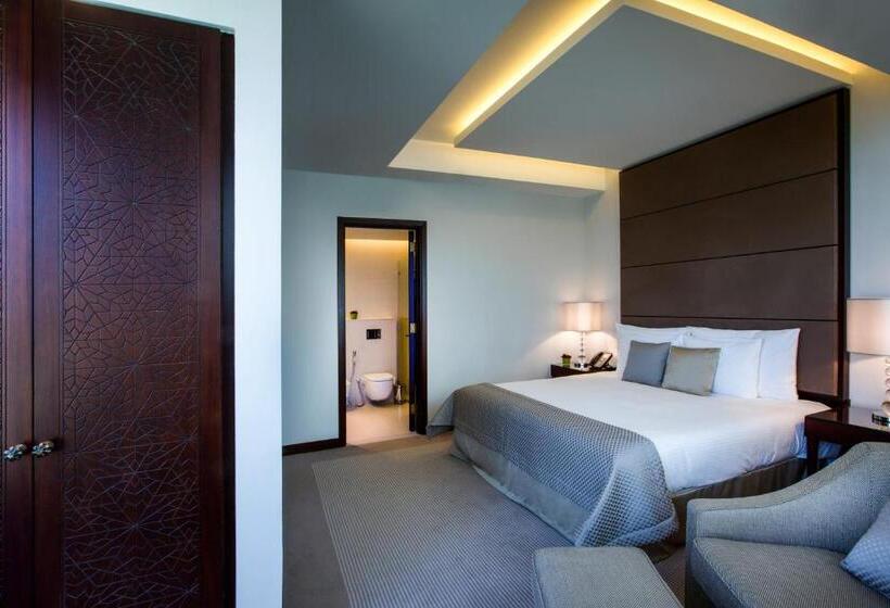 Апартаменты 3 Спальни, Bab Al Qasr Residence
