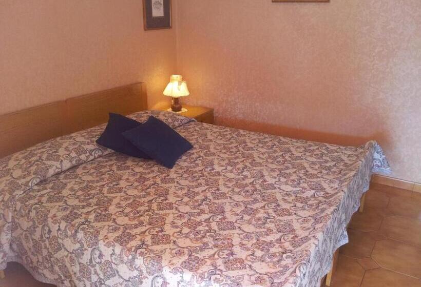 Standard room with outdoor bath, Meublè Al Ponte
