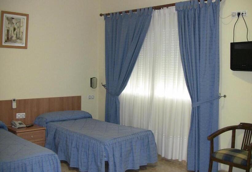 Апартаменты 2 Спальни, Apartahotel Los Hermanos