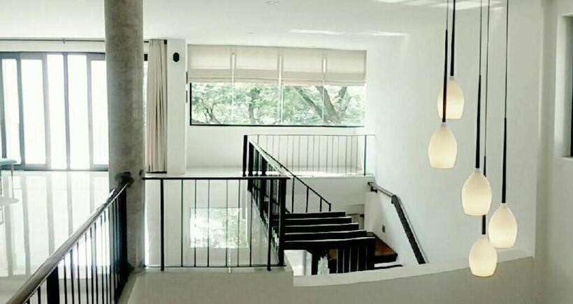 バルコニー付きスタンダードルーム, Jamjuree Home At Udonthani