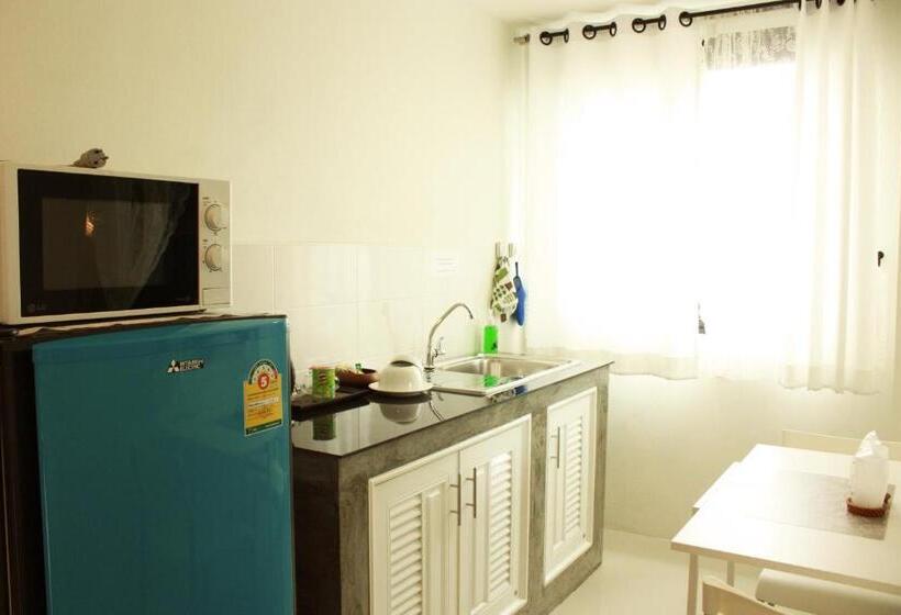 ファミリーステューディオ, Jamjuree Home At Udonthani