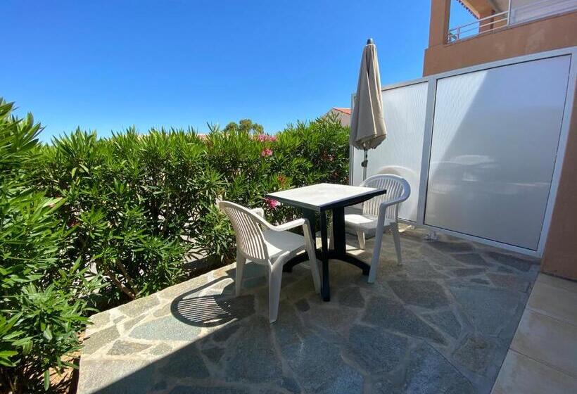 Студия Стандарт, Calvi Appart Hôtel
