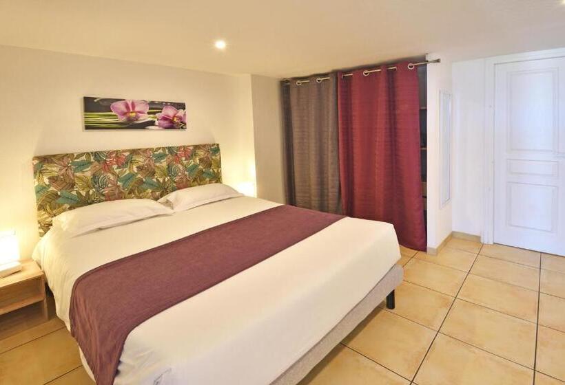 Студия Superior, Calvi Appart Hôtel