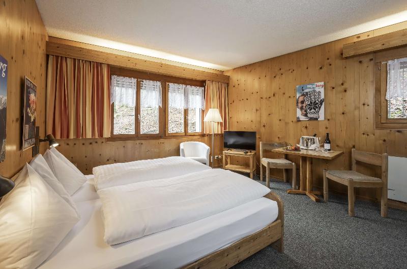 Suite, Days Inn & Suites By Wyndham San Antonio North/stone Oak