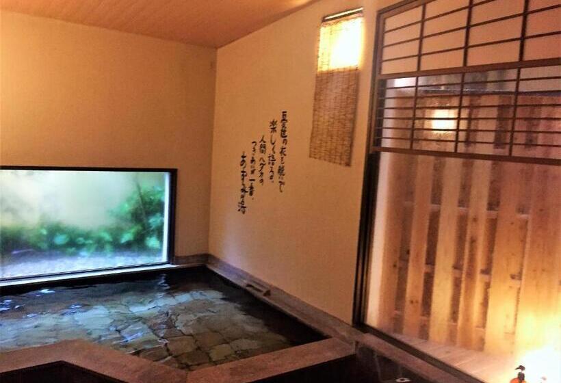 Четырехместный Номер Стандарт, Good Stay Mizuho