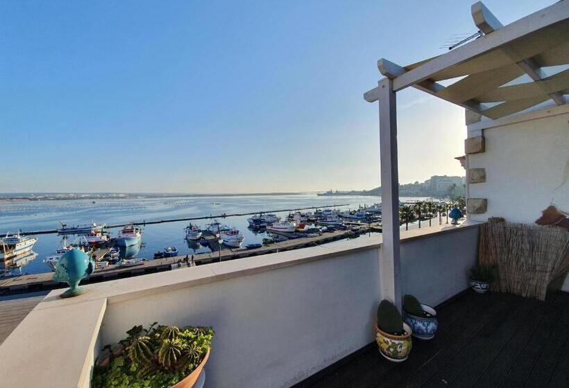 Четырехместный Номер Стандарт Вид на Море, B&b La Terrazza Di Nonnanna
