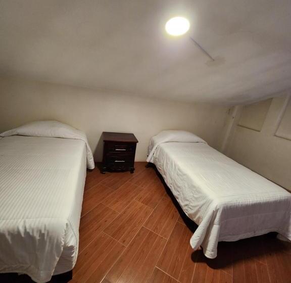 정원 전망 4인용 스탠다드 룸, Hostal Hacienda Apulco