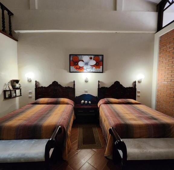 정원 전망 4인용 스탠다드 룸, Hostal Hacienda Apulco