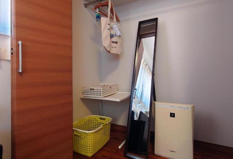 اتاق استاندارد یک نفره, Zerogravity Seisui Villa