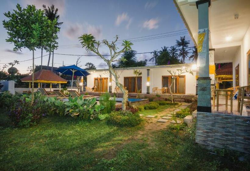 Номер Стандарт Вид на Бассейн, Pi Karya Beach