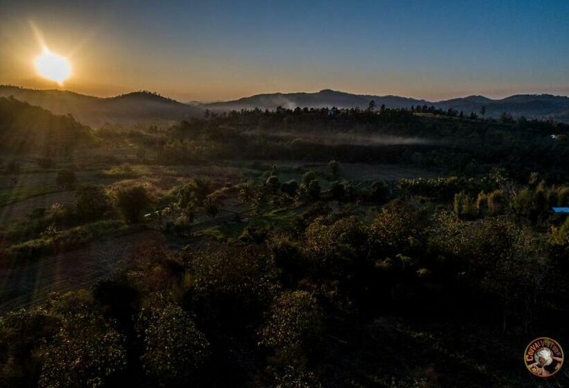 Номер Economy, Khunyuam Resort