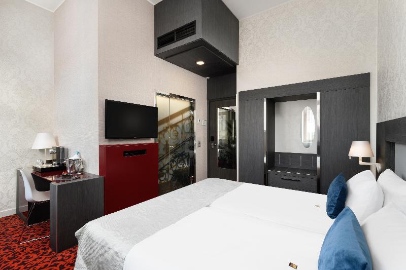 Номер Deluxe, Songphanburi