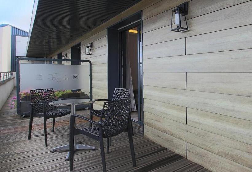 Трехместный Номер Deluxe, Le Clos Du Moulin