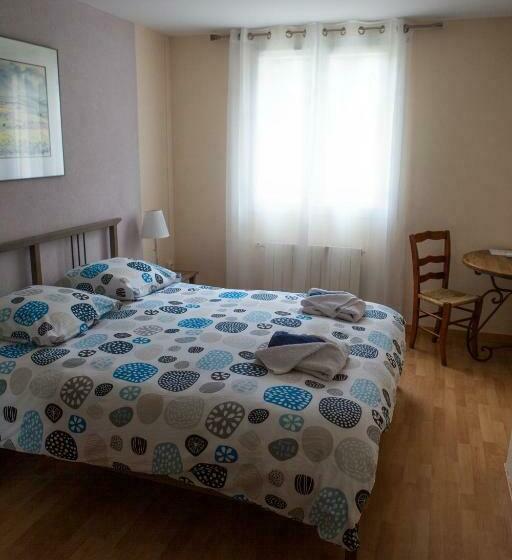 Номер Стандарт, Auberge De La Vallee