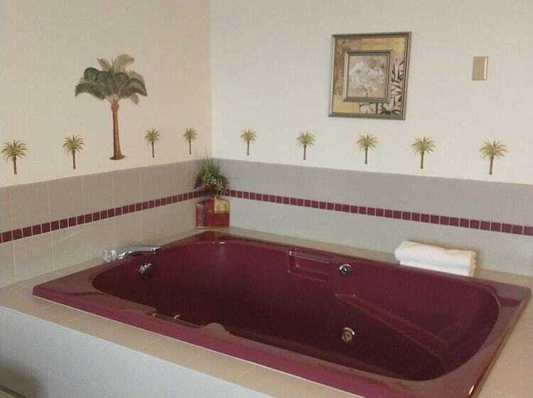Люкс, Sauk River Inn & Suites, A Travelodge By Wyndham