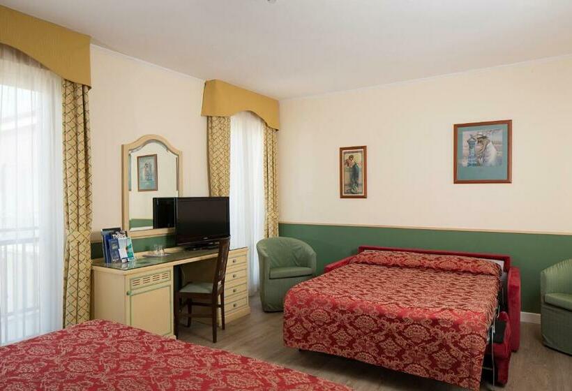 Семейный Номер, Grande Albergo