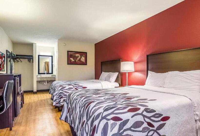 Номер Deluxe, Red Roof Inn Scottsburg