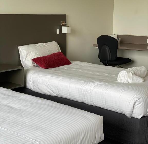 스탠다드 트리플 룸, Country Roads Motor Inn Dysart