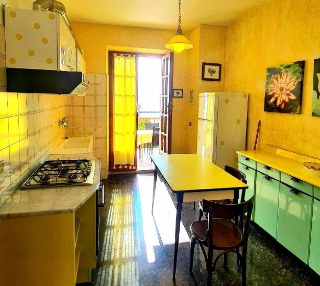Апартаменты 1 Спальня с Террасой, B&b Villa Eugenia