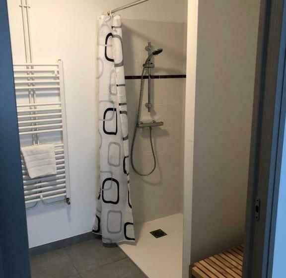 Номер Стандарт Адаптированный для Инвалидов, Hôtel Du Port