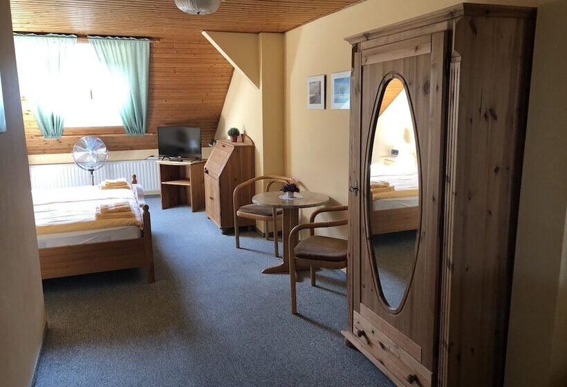 Номер Стандарт, Schützenhaus