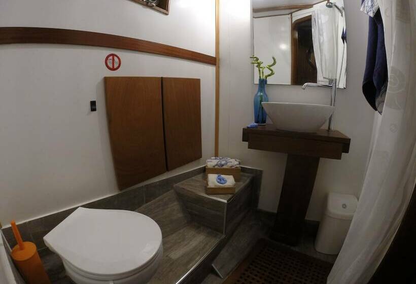 带3个卧室的套间, Yacht Suite Cecina