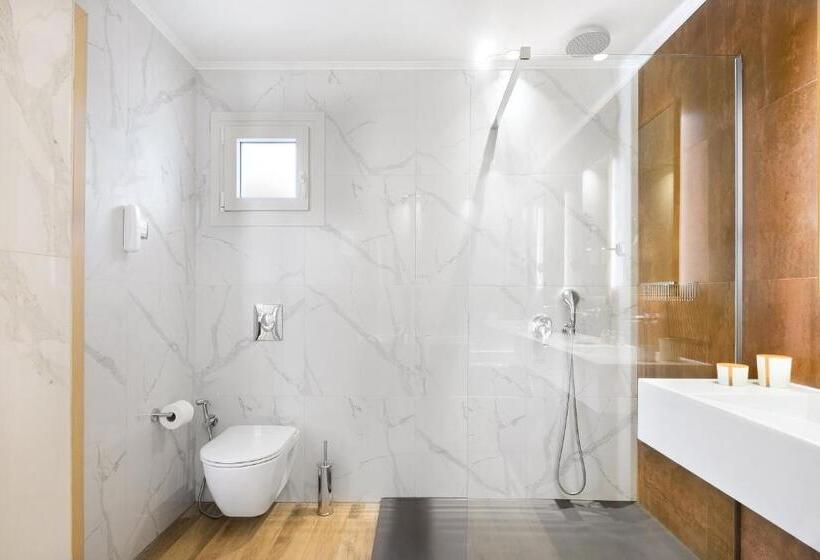 Suite Vista Mare, Alexandra Elegance Bridging Generations