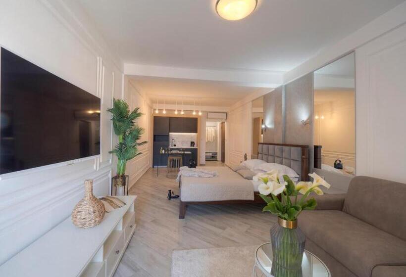استودیو استاندارد با بالکن, Misisuone Apartments Budva